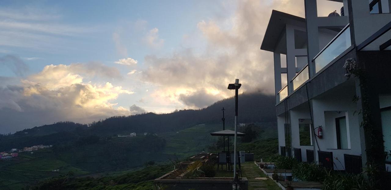 Mountain Trails Hotel Ooty Bagian luar foto